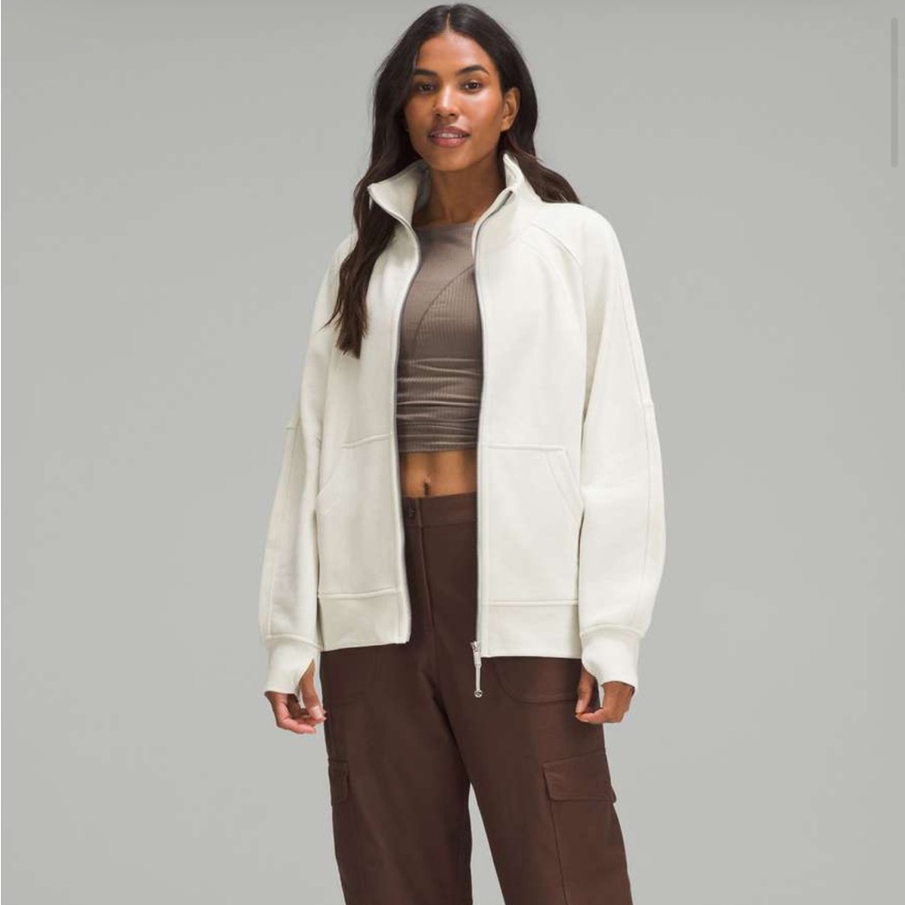 Lululemon Scuba Oversized Funnel-Neck Full Zip
Bone
